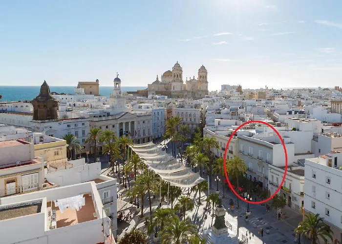 Apartamentos El Capitan Veneno By Cadiz4Rentals